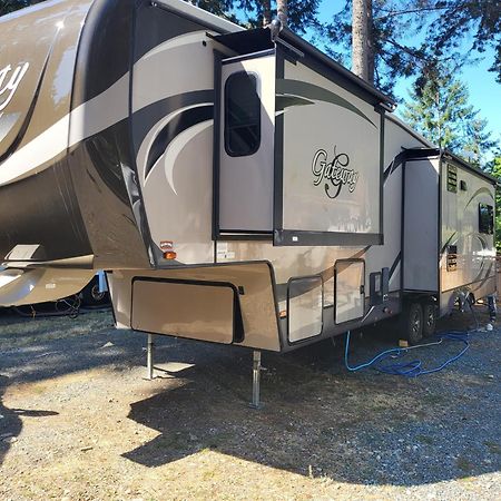 Riverbend Cottage & Rv Resort Parksville Esterno foto